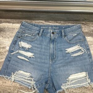 American Eagle Curvy Mom Shorts